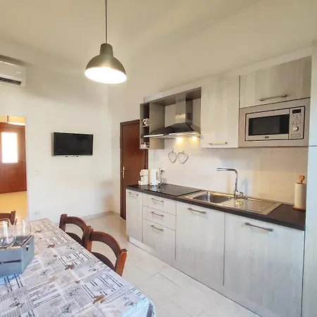شقة Casa Michelangelo تْشيرتالدو