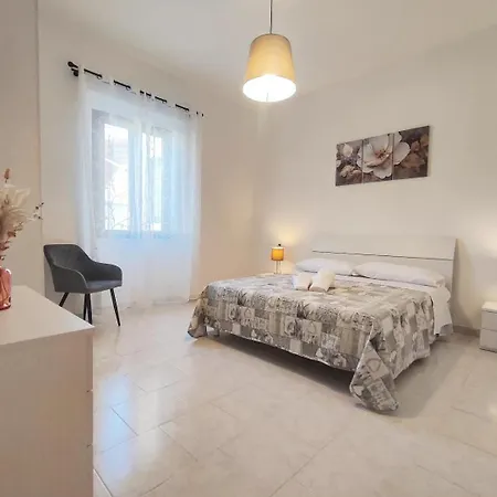 Casa Michelangelo * تْشيرتالدو